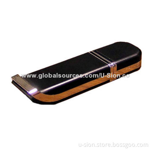 Metal USB Flash Drive with 512MB to 64GB Memory Capacities and 10Mbps Writing Speed, Free Logo